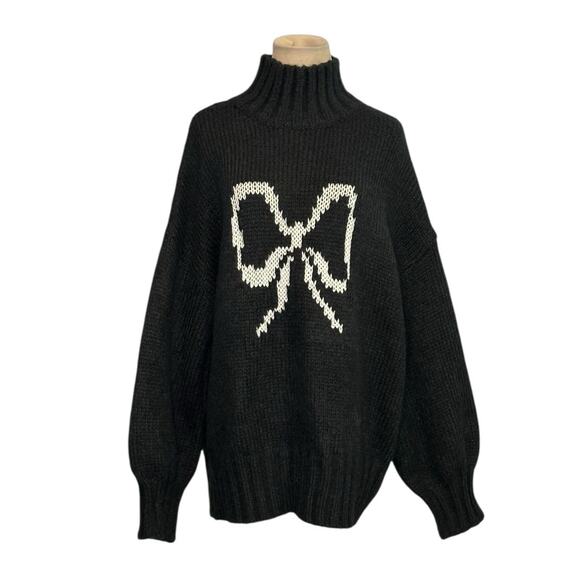 Lisa Says Gah Cece Black Ink Bow Knit Oversized Turtleneck Sweater Size M/L - Picture 10 of 13